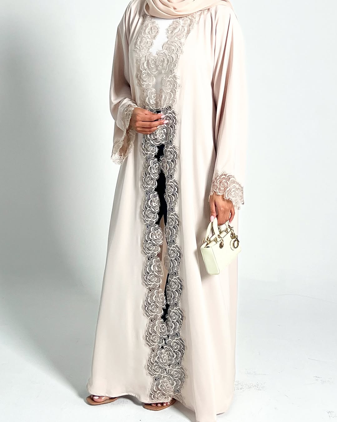 THE ROSE ABAYA